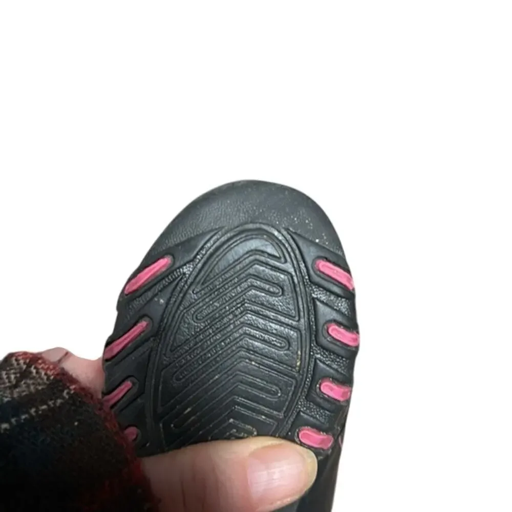 Girls U.S. Polo Assn. Kids' Black and Pink Sneakers Size‎ 8